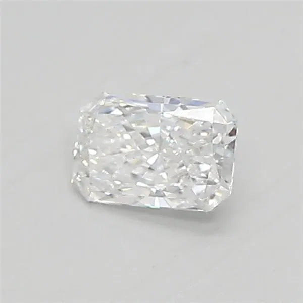 0.32ct Radiant Lab Grown Diamond (Colour D, Clarity VS1, IGI Certified)