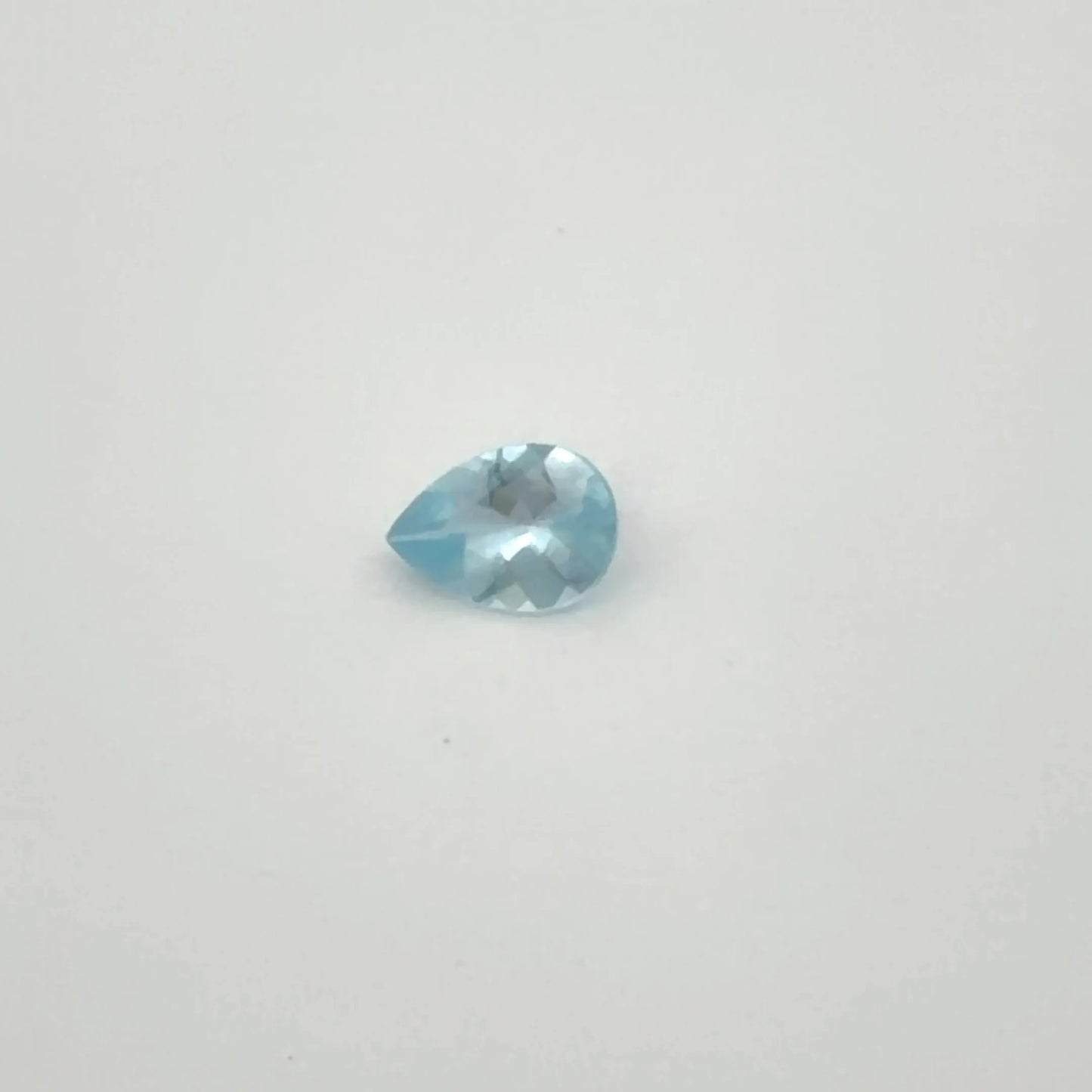0.52ct Pear Natural Aquamarine (Colour Blue, Clarity Eye Clean, Cut Faceted)