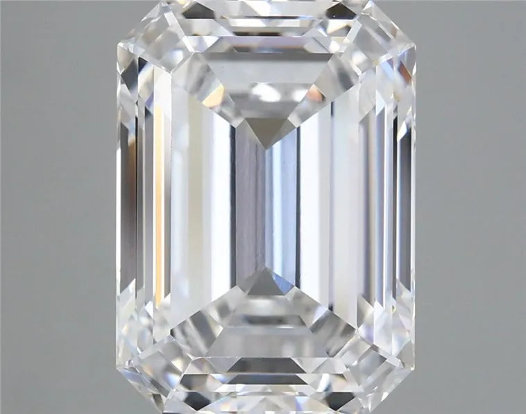 5.58ct Emerald Lab Grown Diamond (Colour E, Clarity VVS2, IGI Certified)