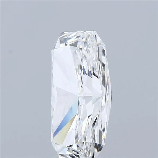3.54ct Radiant Lab Grown Diamond (Colour E, Clarity VS1, IGI Certified)