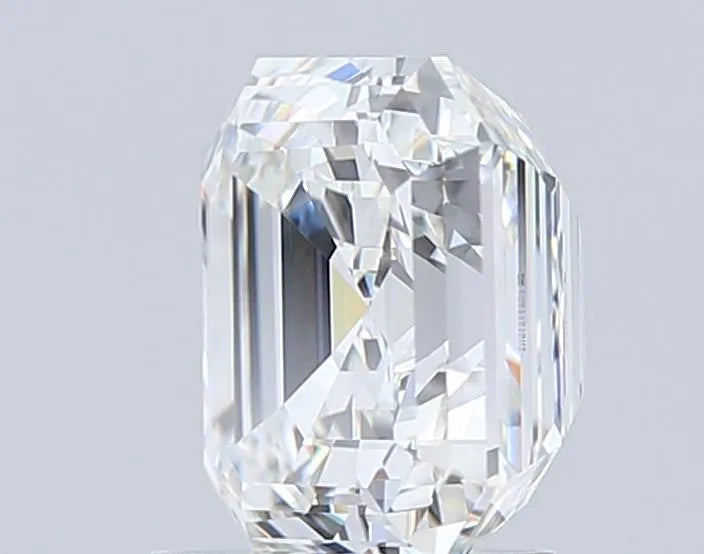 2.29ct Square emerald Lab Grown Diamond (Colour G, Clarity VVS2, IGI Certified)