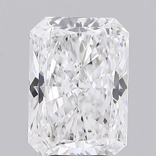 3.52ct Radiant Lab Grown Diamond (Colour E, Clarity VVS2, IGI Certified)