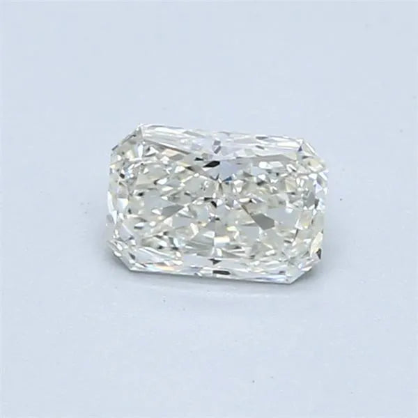 0.50ct Radiant Natural Diamond (Colour J, Clarity VVS1, GIA Certified)