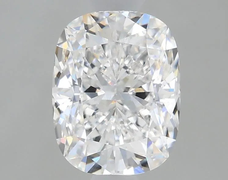 1.01ct Cushion brilliant Lab Grown Diamond (Colour E, Clarity VVS2, IGI Certified)