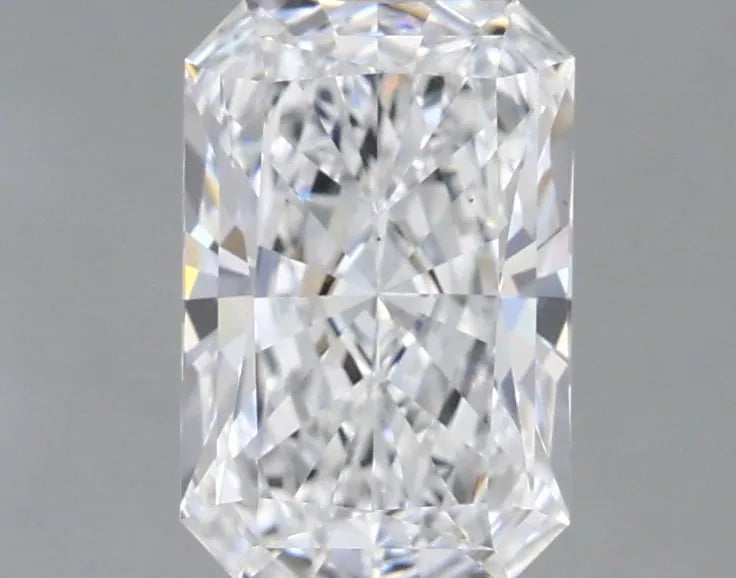 1.54ct Radiant Lab Grown Diamond (Colour D, Clarity VS2, IGI Certified)
