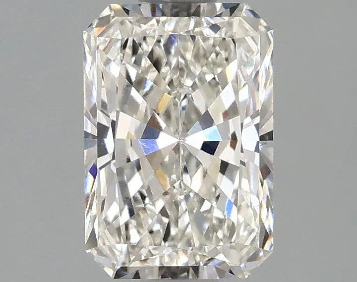 1.55ct Radiant Lab Grown Diamond (Colour F, Clarity VVS2, IGI Certified)