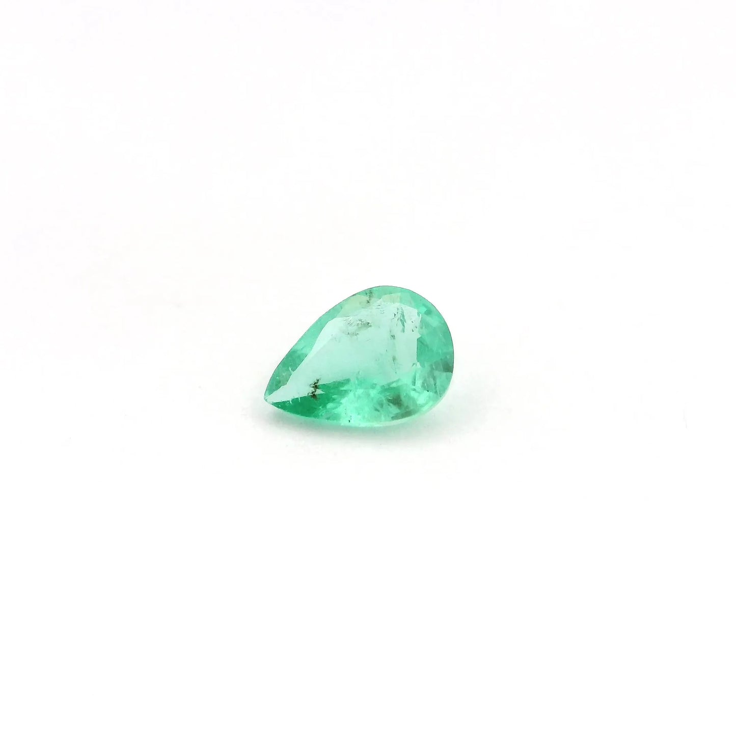 0.51ct Pear Natural Emerald (Colour Green, Clarity Slightly Included, Cut Faceted)