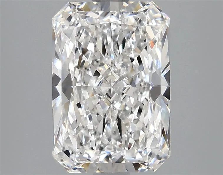 2.44ct Radiant Lab Grown Diamond (Colour E, Clarity VS2, IGI Certified)