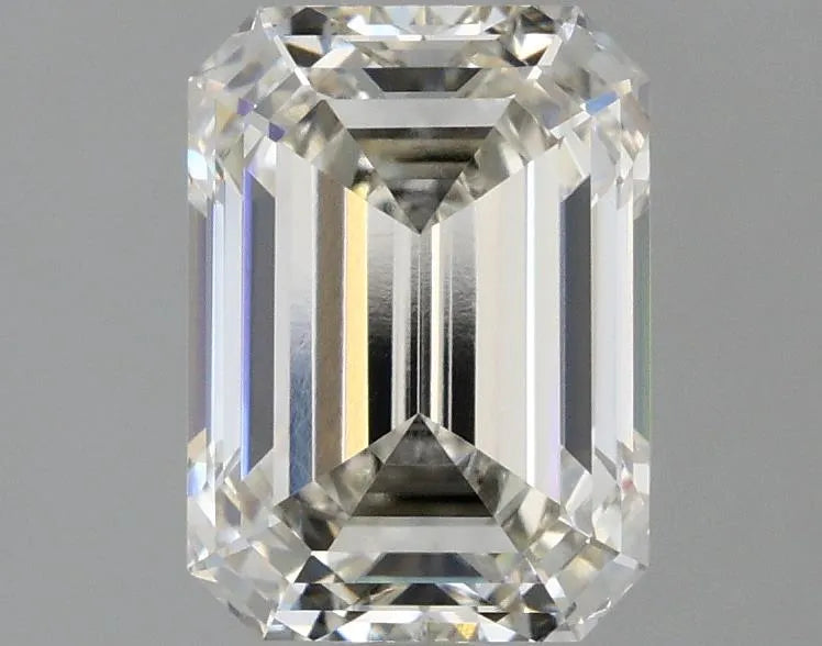 2.20ct Emerald Lab Grown Diamond (Colour G, Clarity VVS2, IGI Certified)