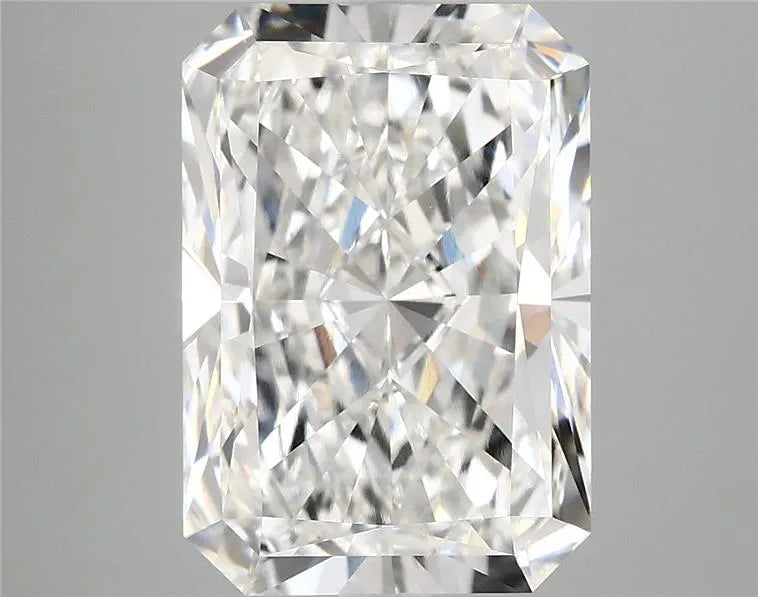 5.97ct Radiant Lab Grown Diamond (Colour F, Clarity VVS2, IGI Certified)
