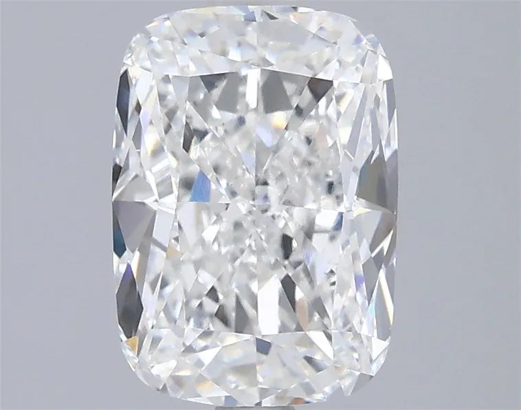 2.50ct Cushion modified Lab Grown Diamond (Colour E, Clarity VS1, IGI Certified)