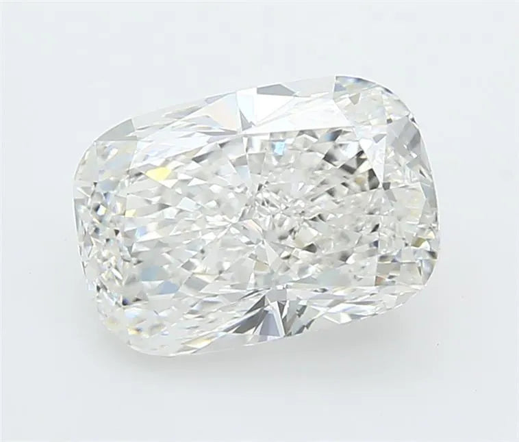 3.01ct Cushion modified Lab Grown Diamond (Colour D, Clarity VVS2, IGI Certified)