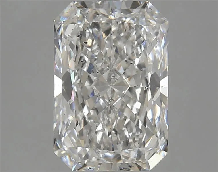 2.66ct Radiant Lab Grown Diamond (Colour F, Clarity SI2, IGI Certified)