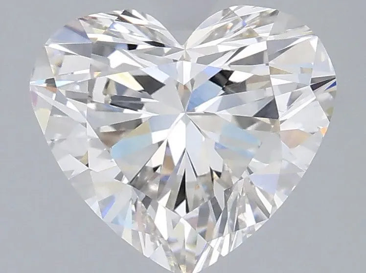 2.00ct Heart Lab Grown Diamond (Colour G, Clarity VVS2, IGI Certified)