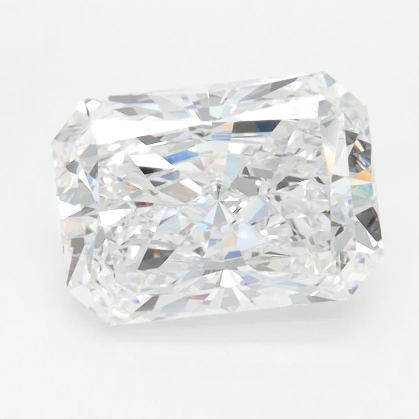 2.01ct Radiant Lab Grown Diamond (Colour D, Clarity VVS1, IGI Certified)