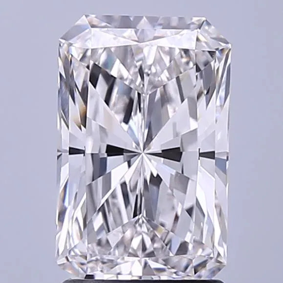 2.11ct Radiant Lab Grown Diamond (Colour E, Clarity VVS2, IGI Certified)