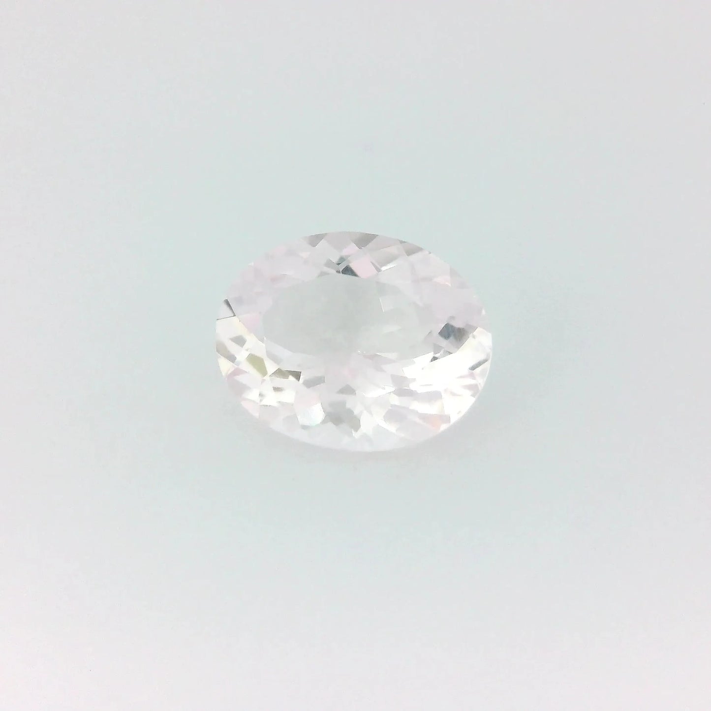 2.24ct Oval Natural Morganite (Colour Pink, Clarity Eye Clean, Cut Faceted)