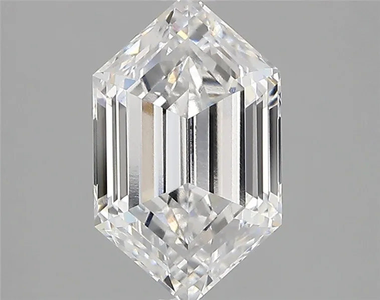2.28ct Hexagonal Lab Grown Diamond (Colour E, Clarity VVS2, IGI Certified)