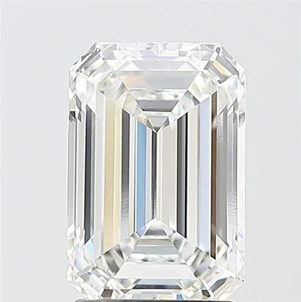 2.52ct Emerald Lab Grown Diamond (Colour F, Clarity VVS2, IGI Certified)