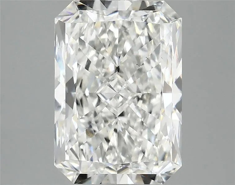 2.81ct Radiant Lab Grown Diamond (Colour F, Clarity VS1, IGI Certified)