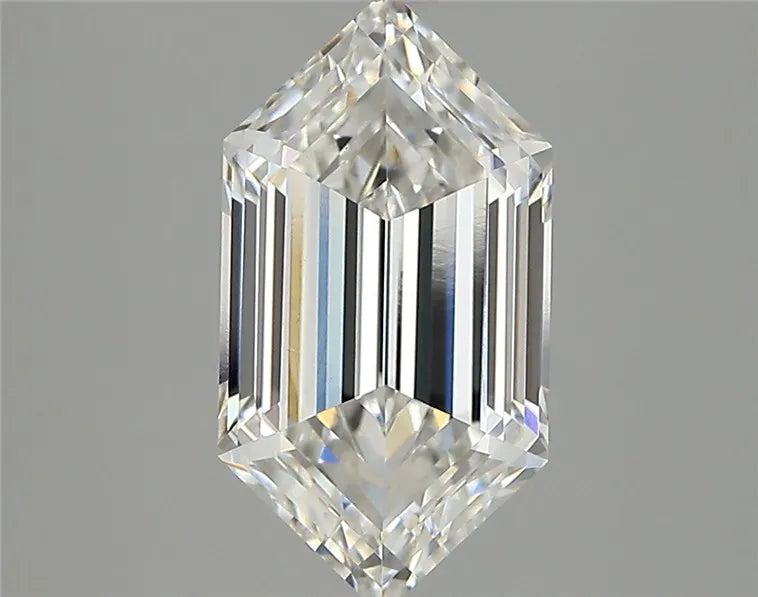 2.82ct Hexagonal Lab Grown Diamond (Colour E, Clarity VVS2, IGI Certified)