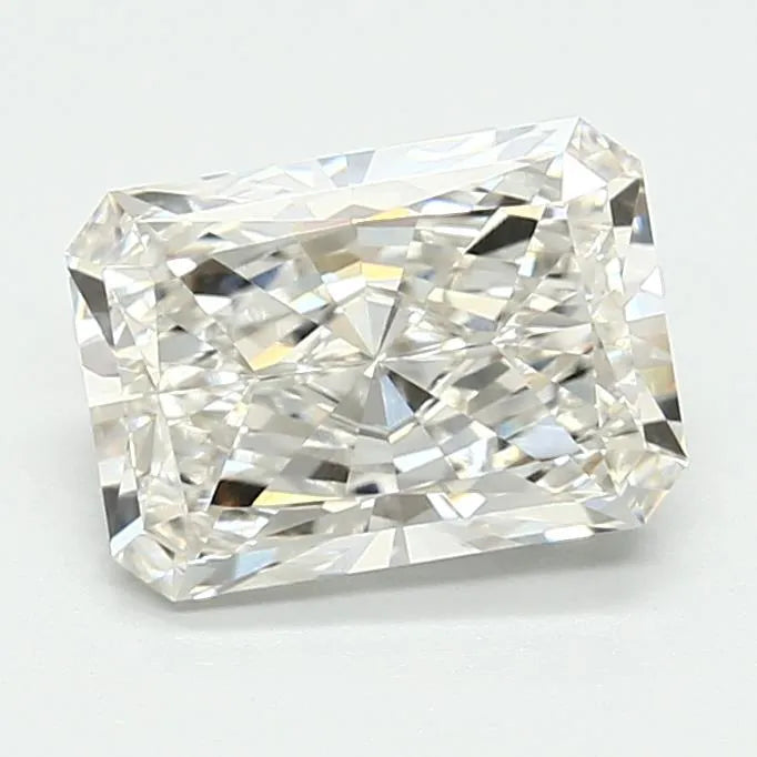 2.21ct Radiant Lab Grown Diamond (Colour G, Clarity VVS2, Cut EX, IGI Certified)