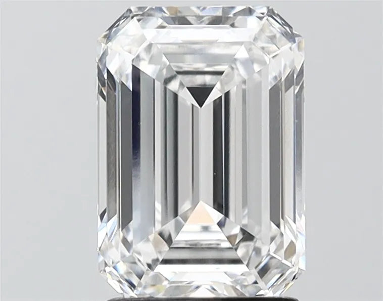 2.23ct Emerald Lab Grown Diamond (Colour D, Clarity VVS2, IGI Certified)