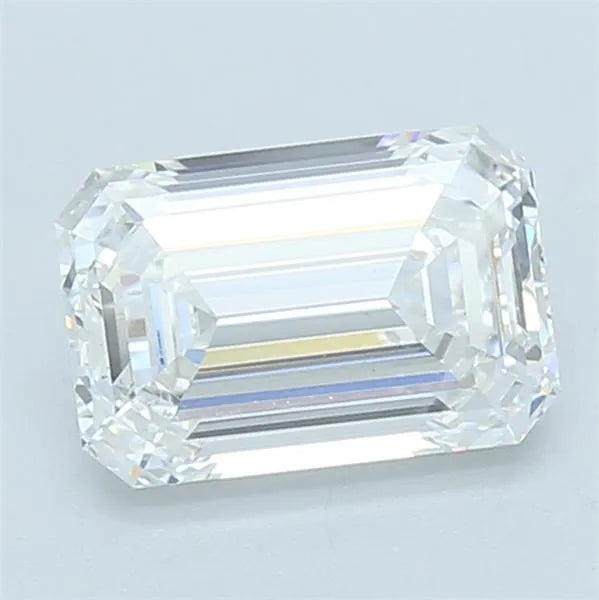 2.56ct Emerald Lab Grown Diamond (Colour E, Clarity VVS2, IGI Certified)