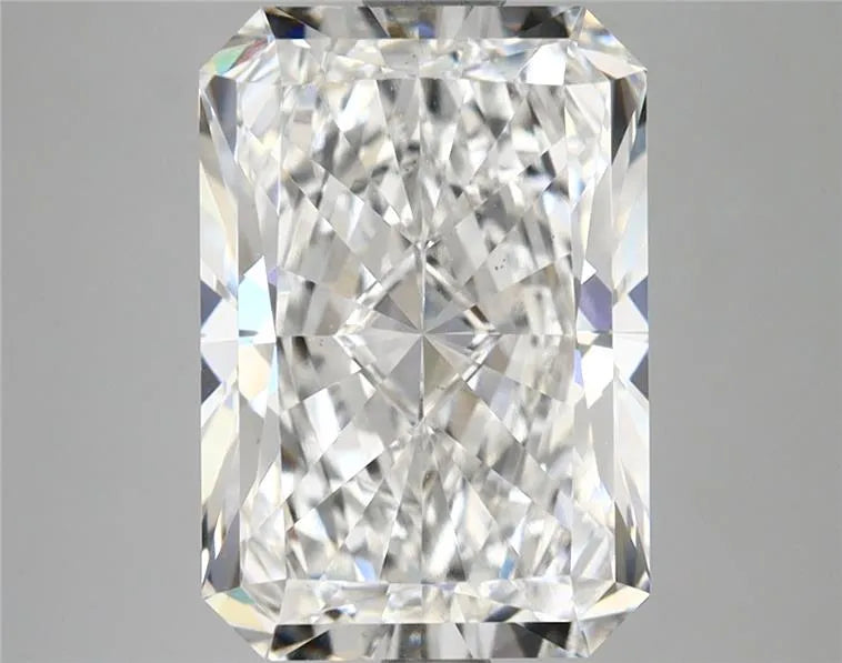 4.50ct Radiant Lab Grown Diamond (Colour E, Clarity VS1, IGI Certified)