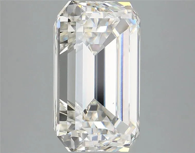 4.04ct Emerald Lab Grown Diamond (Colour G, Clarity VS1, IGI Certified)