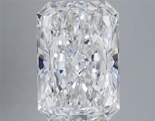 5.06ct Radiant Lab Grown Diamond (Colour F, Clarity VVS2, IGI Certified)