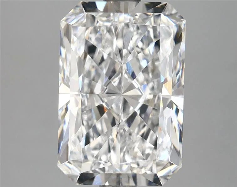 4.00ct Radiant Lab Grown Diamond (Colour D, Clarity VS1, IGI Certified)