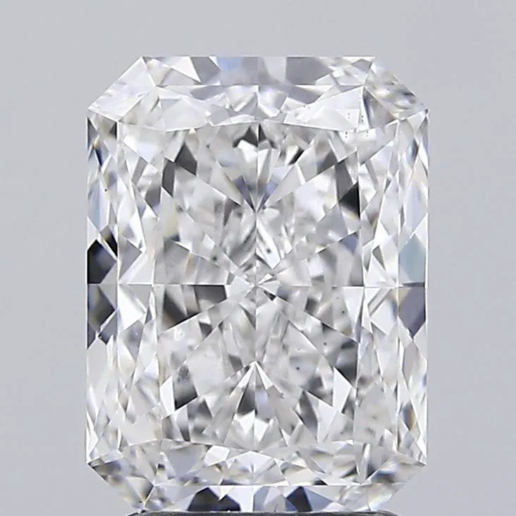 2.20ct Radiant Lab Grown Diamond (Colour E, Clarity VS1, IGI Certified)