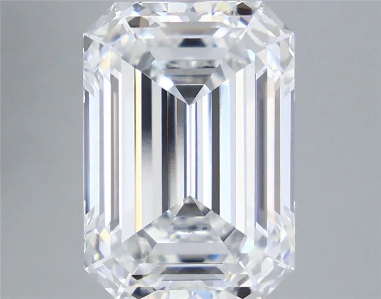 5.10ct Emerald Lab Grown Diamond (Colour E, Clarity VS1, IGI Certified)