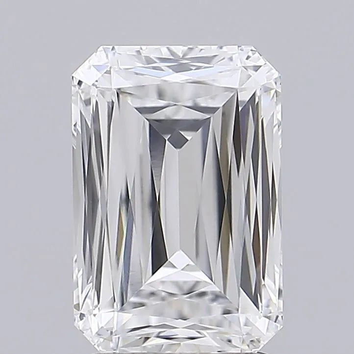 2.22ct Radiant Lab Grown Diamond (Colour E, Clarity VVS1, IGI Certified)