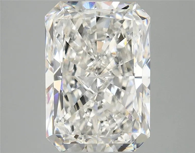 5.02ct Radiant Lab Grown Diamond (Colour F, Clarity VVS2, IGI Certified)
