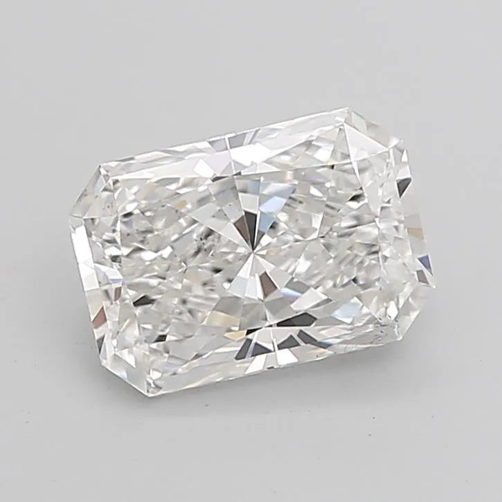 3.01ct Radiant Lab Grown Diamond (Colour E, Clarity VS2, IGI Certified)