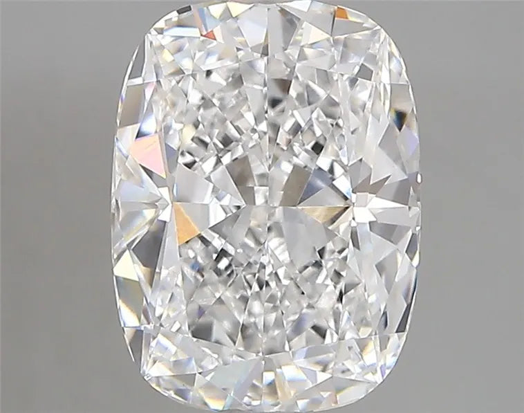 3.02ct Cushion modified Lab Grown Diamond (Colour D, Clarity VVS2, IGI Certified)