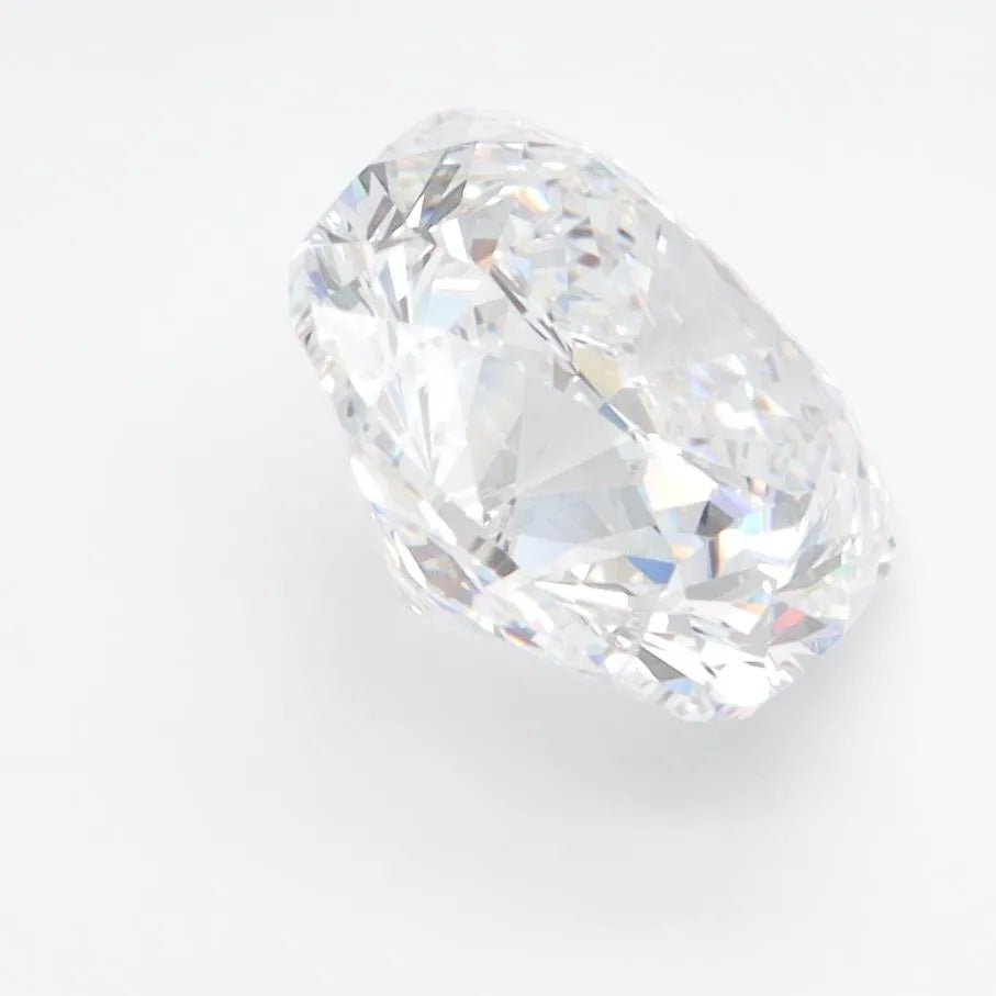 3.05ct Cushion modified Lab Grown Diamond (Colour E, Clarity IF, IGI Certified)