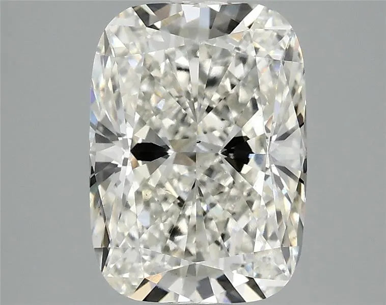 3.09ct Cushion modified Lab Grown Diamond (Colour G, Clarity VS2, IGI Certified)