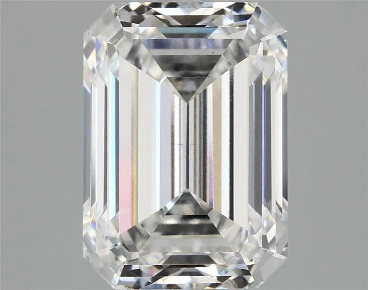 3.09ct Emerald Lab Grown Diamond (Colour E, Clarity VS1, IGI Certified)