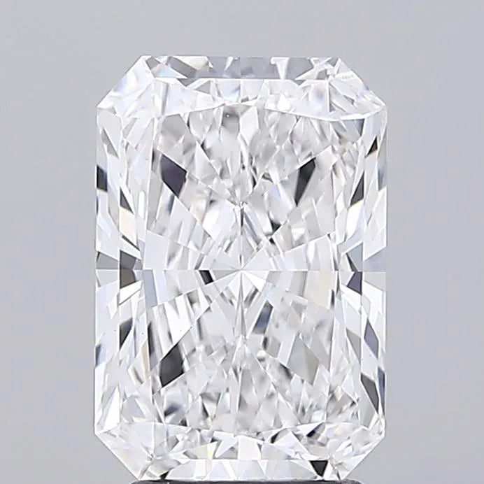 3.09ct Radiant Lab Grown Diamond (Colour D, Clarity VVS2, IGI Certified)