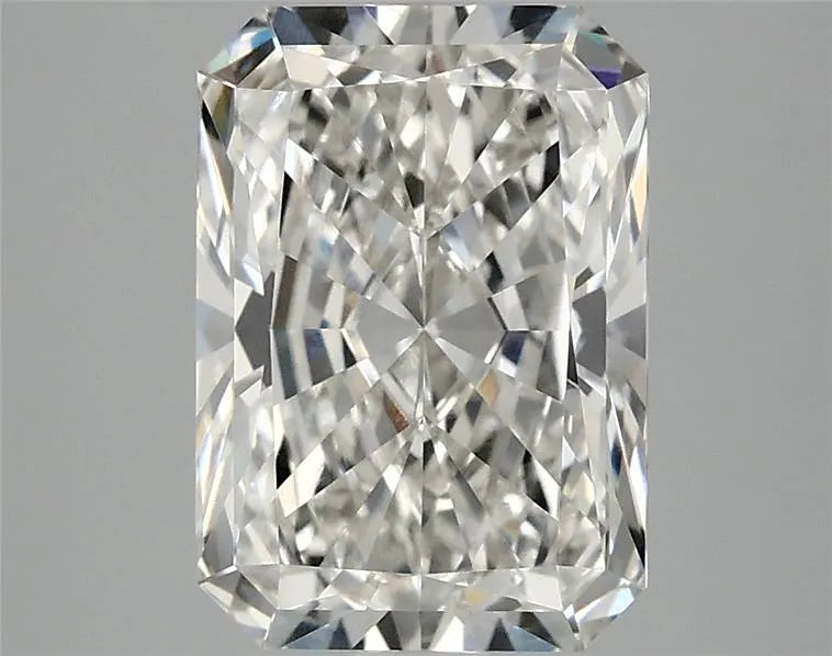 3.10ct Radiant Lab Grown Diamond (Colour G, Clarity VS1, IGI Certified)
