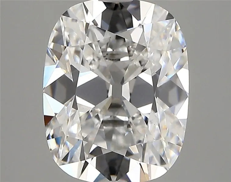 3.22ct Cushion modified Lab Grown Diamond (Colour D, Clarity VVS2, IGI Certified)