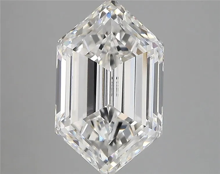 3.47ct Hexagonal Lab Grown Diamond (Colour F, Clarity VVS2, IGI Certified)