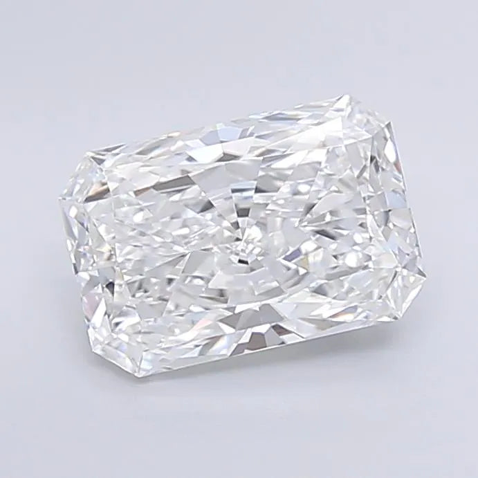 3.55ct Radiant Lab Grown Diamond (Colour D, Clarity VVS2, IGI Certified)