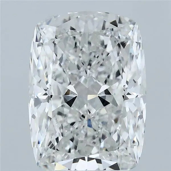 3.57ct Cushion modified Lab Grown Diamond (Colour F, Clarity VVS2, IGI Certified)