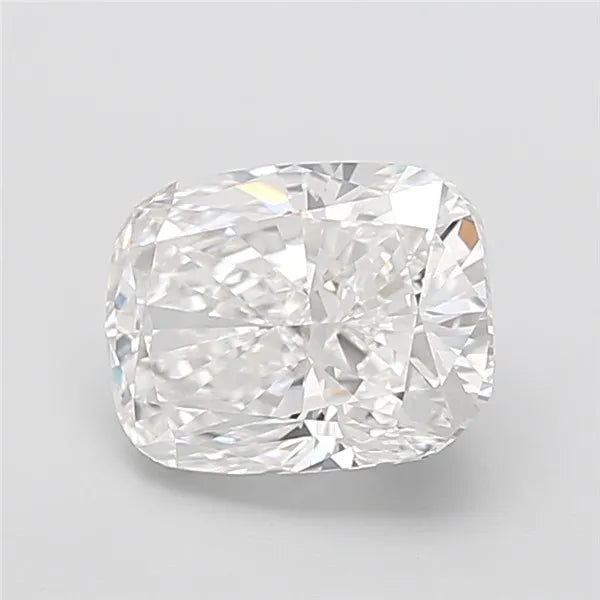 3.67ct Cushion modified Lab Grown Diamond (Colour E, Clarity VVS2, IGI Certified)