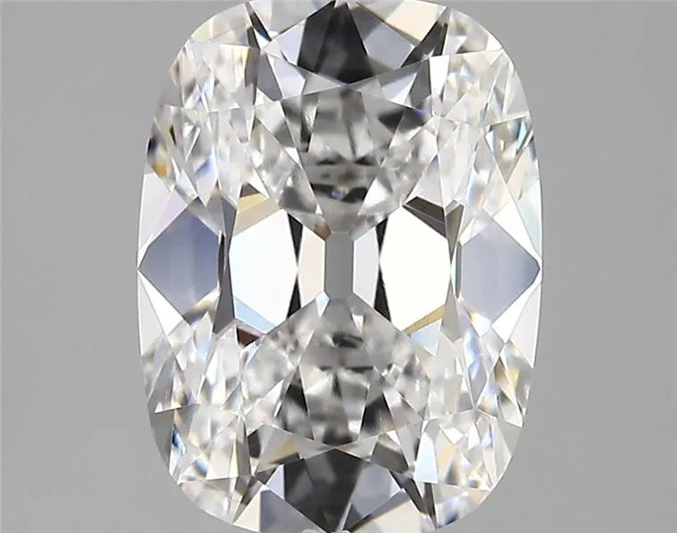 3.72ct Cushion modified Lab Grown Diamond (Colour D, Clarity VVS2, IGI Certified)