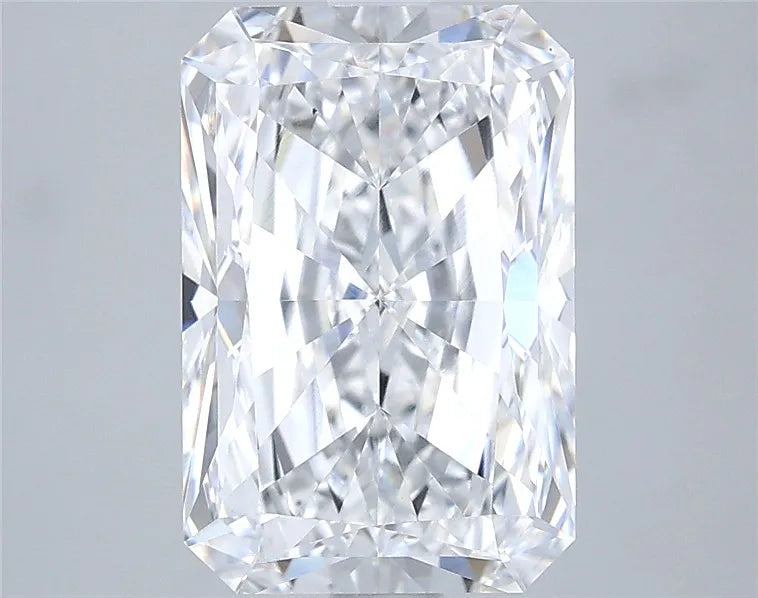 3.72ct Radiant Lab Grown Diamond (Colour D, Clarity VS1, IGI Certified)